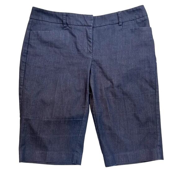 Preppy Chambray Bermuda Chino Modest Trouser Shorts Flat Front Women Size 4 - Picture 1 of 4